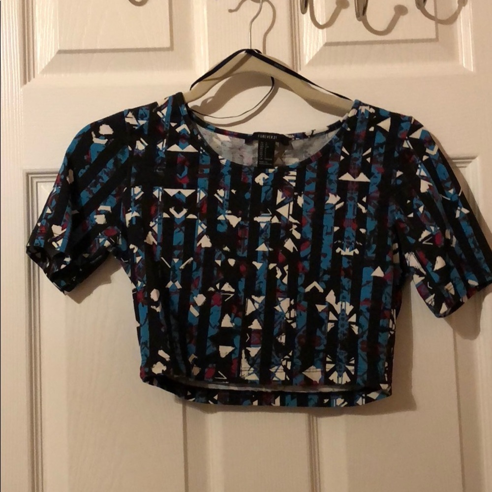 Crop top